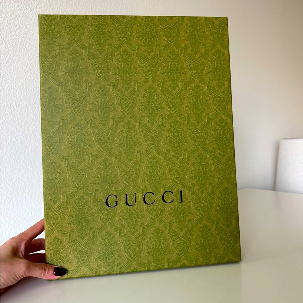 Gucci Green Floral Signature Gift Box